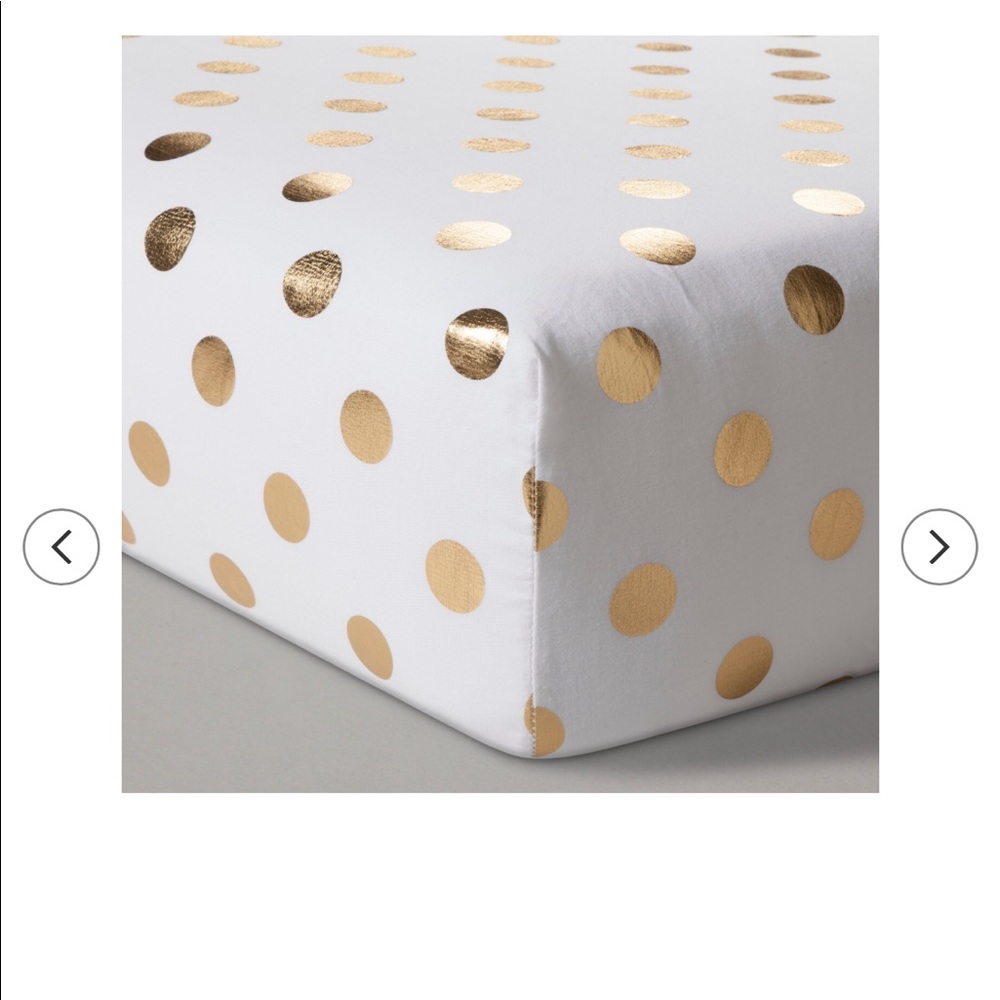Gold polka dot crib sheet